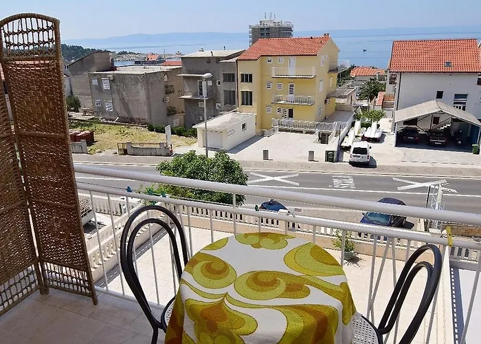 Apartment Ivan Makarska